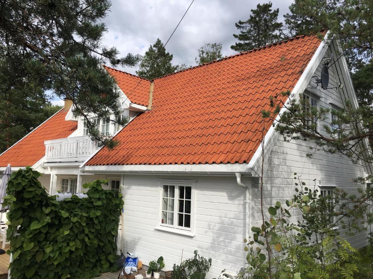Leilighet I Sorlandshus I Son - Sjoutsikt - Naer Son Spa ภายนอก รูปภาพ