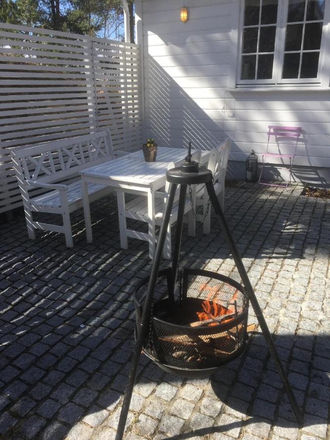 Leilighet I Sorlandshus I Son - Sjoutsikt - Naer Son Spa ภายนอก รูปภาพ